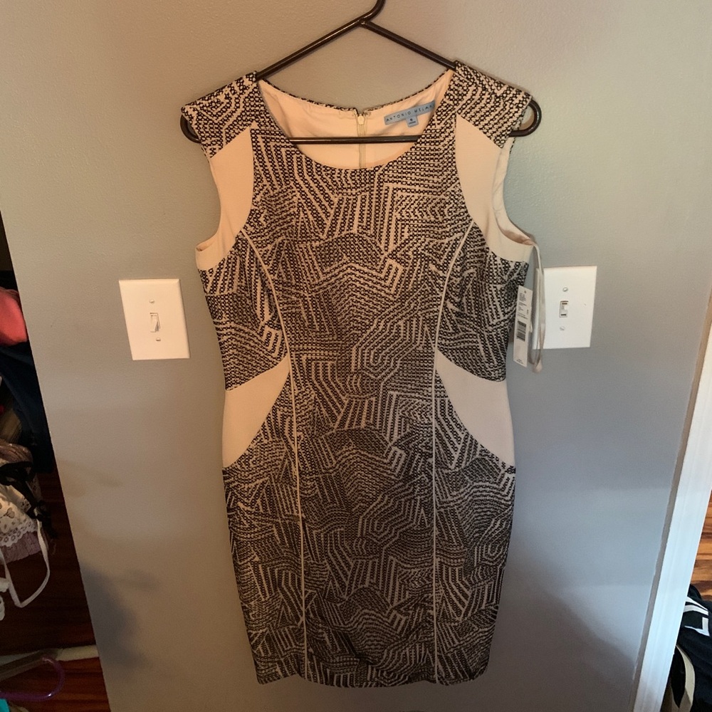 Antonio Melani size 8 brand new with tags